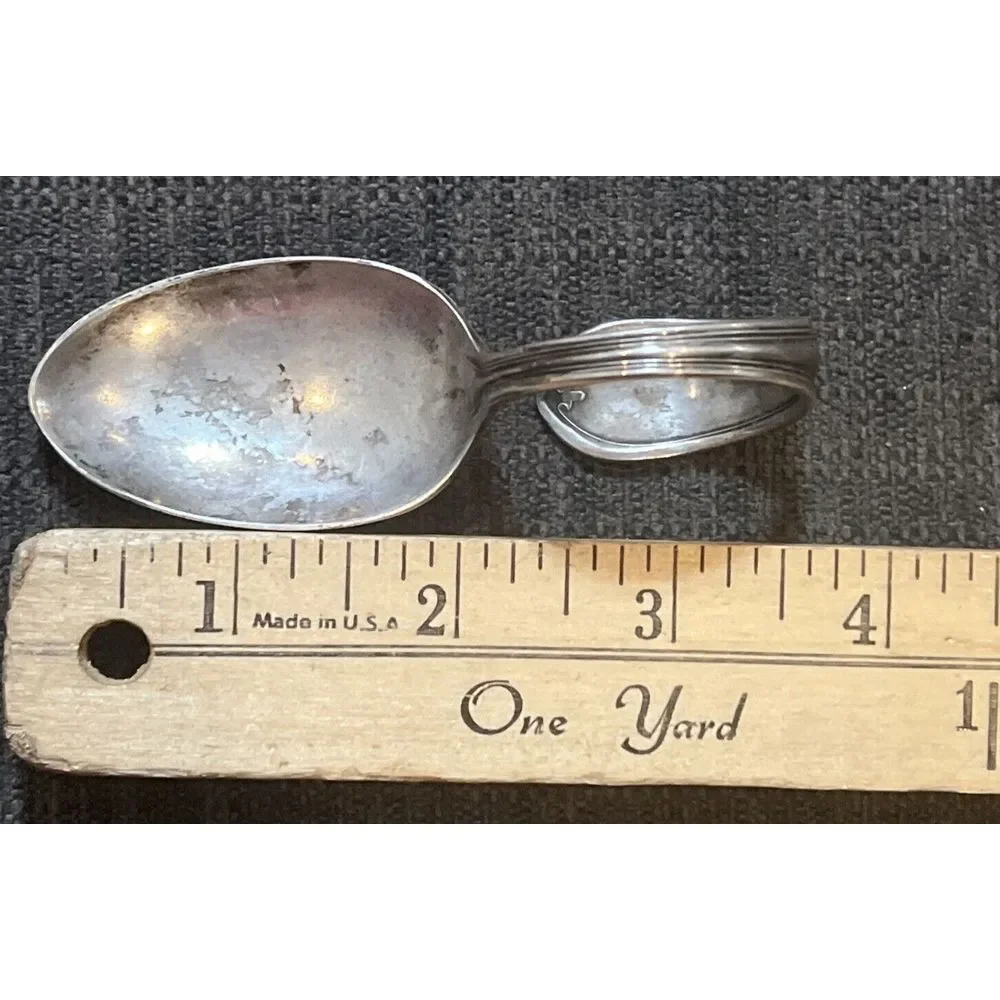 WM Rogers & Son AA Antique Curved Handle Floral‎ Spoon Silver Plate